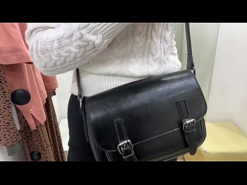 ❤️ Publiekelijke masturbatie van jonge teef FeralBerry met een dildo in de paskamer Anal video at porn nl.xxxdl.ru